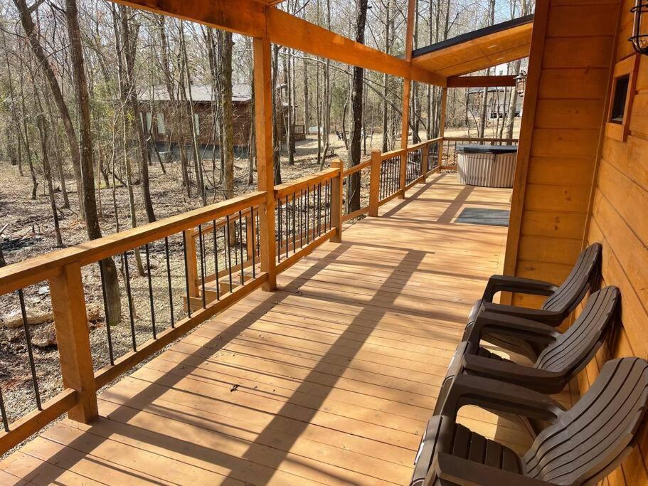 The Big Tex Luxury Cabin Is Epic Брокен-Боу Экстерьер фото