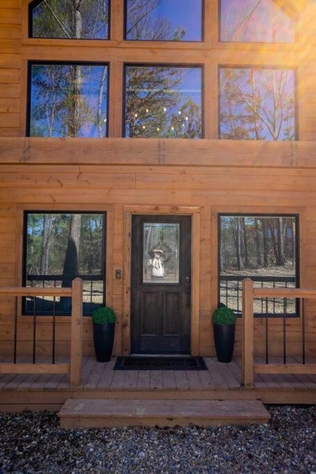The Big Tex Luxury Cabin Is Epic Брокен-Боу Экстерьер фото